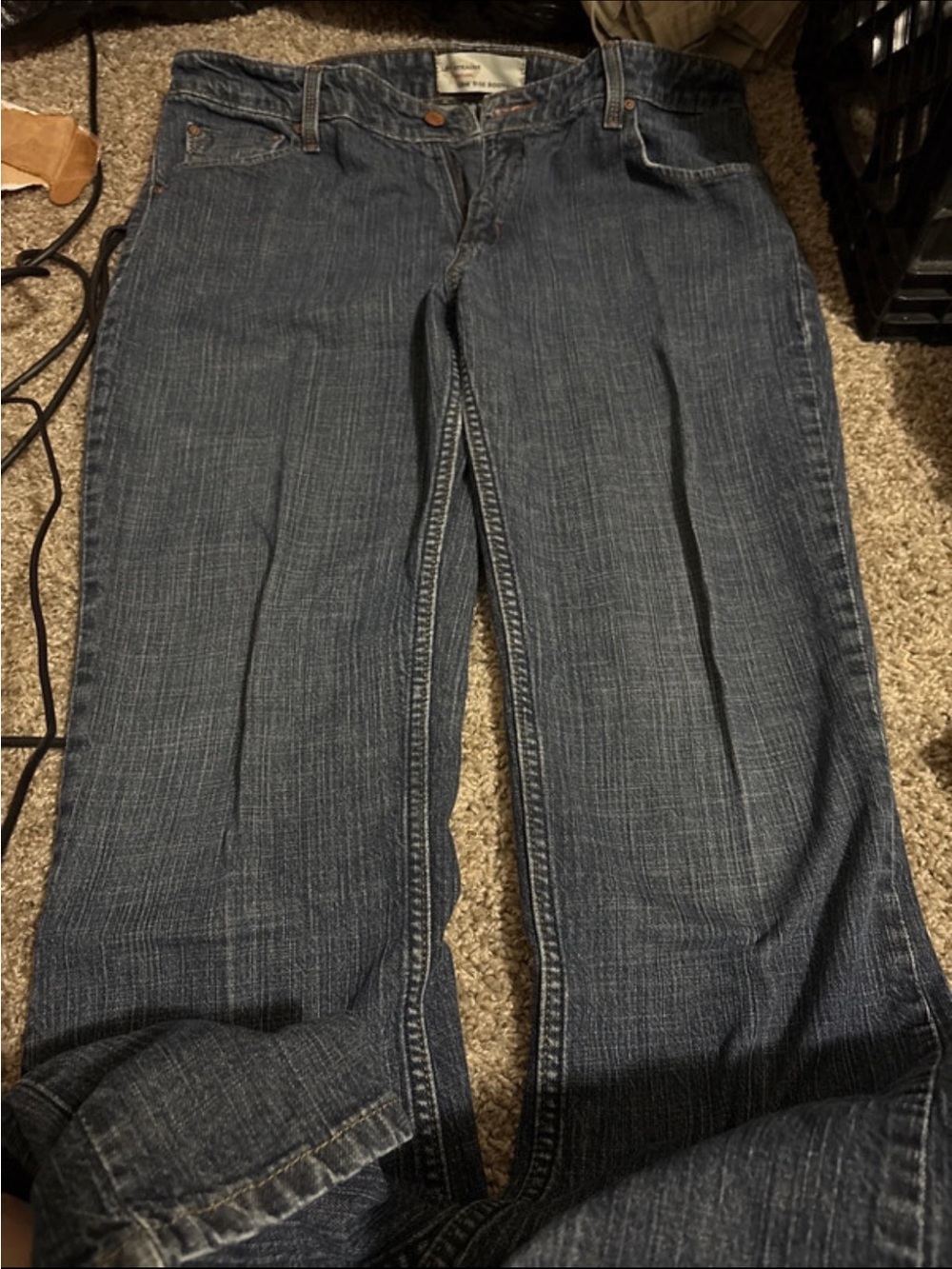 Signature by Levi Strauss Women’s Boot Cut Jeans in Dark Blue Wash